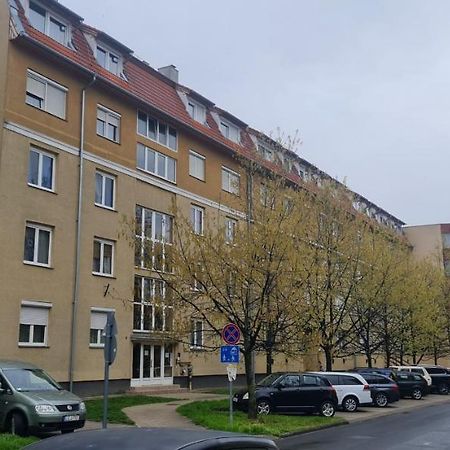 Ybs Apartman Apartment Zalaegerszeg Exterior photo